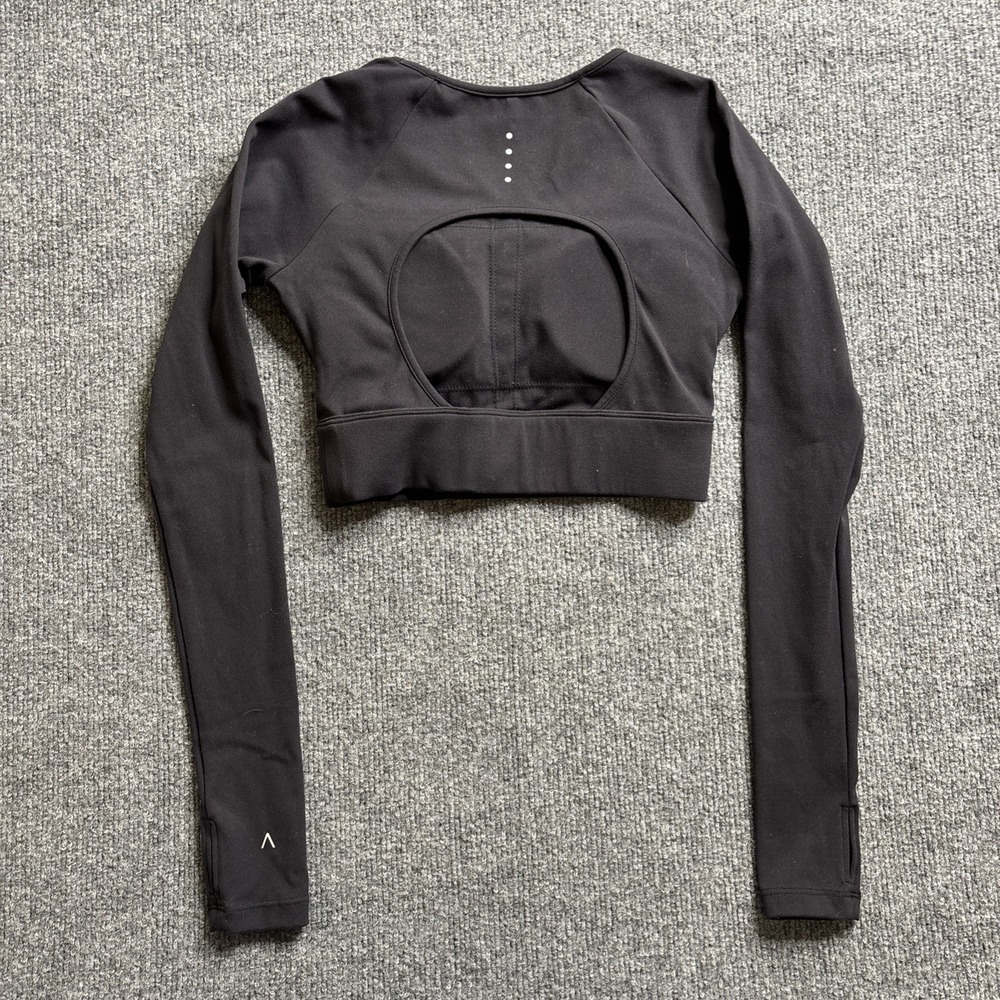 ACTA Wear Long Sleeve Crop Top Women's Size XS Thumbholes Black - Picture 5 of 6